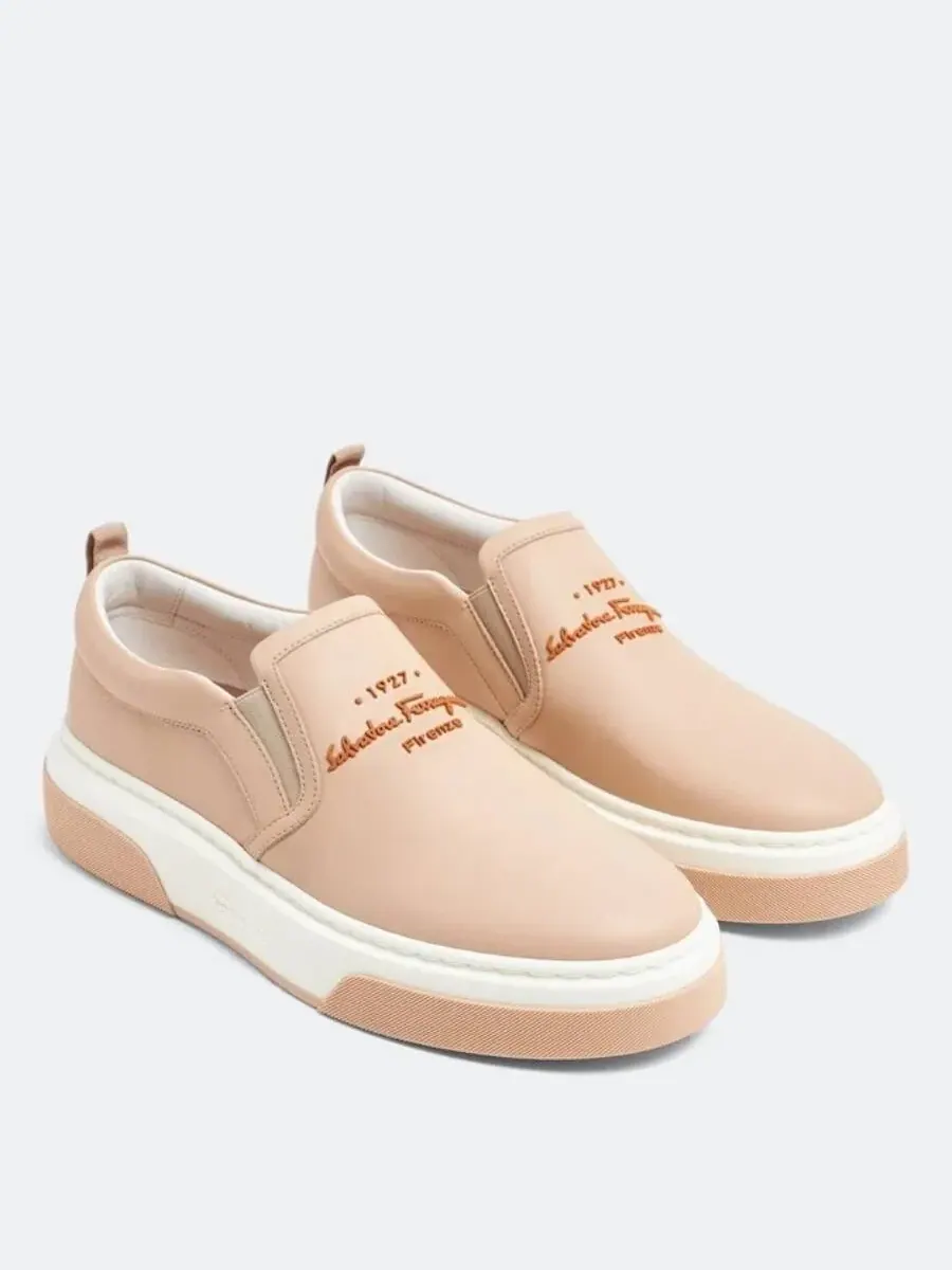 Кроссовки-слипоны Ferragamo Cassina — изображение 2 из 3, розовый