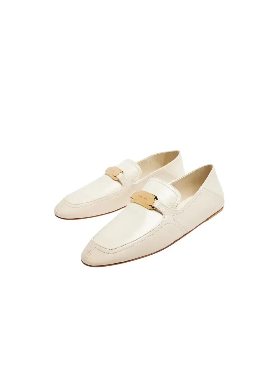 Лоферы Ferragamo Elaine с пряжкой New Vara — изображение 2 из 4, белый