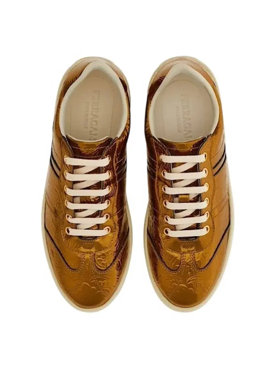 Кроссовки Ferragamo Garda из металлизированной кожи — изображение 2 из 2, золото