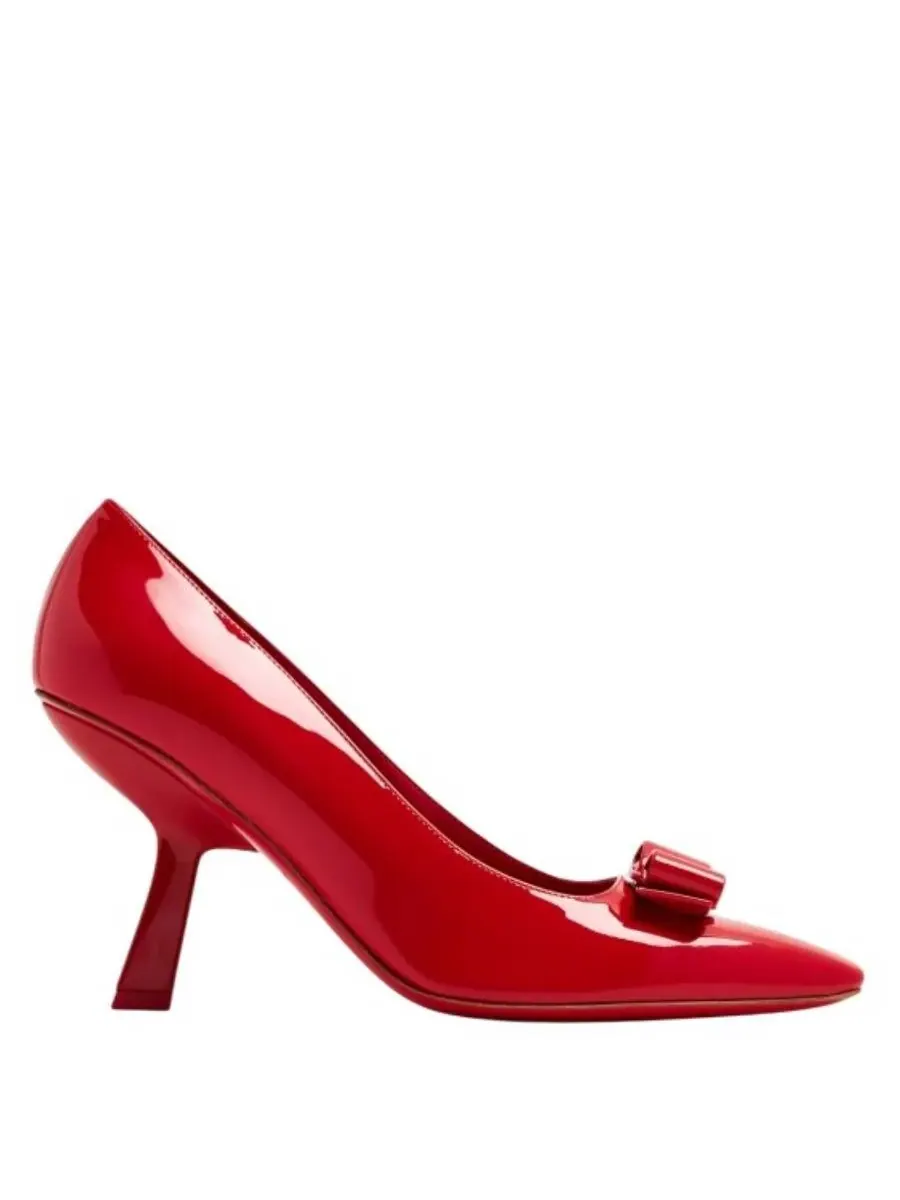 Лаковые туфли-лодочки Ferragamo с бантом Vara — изображение 1 из 3, красный