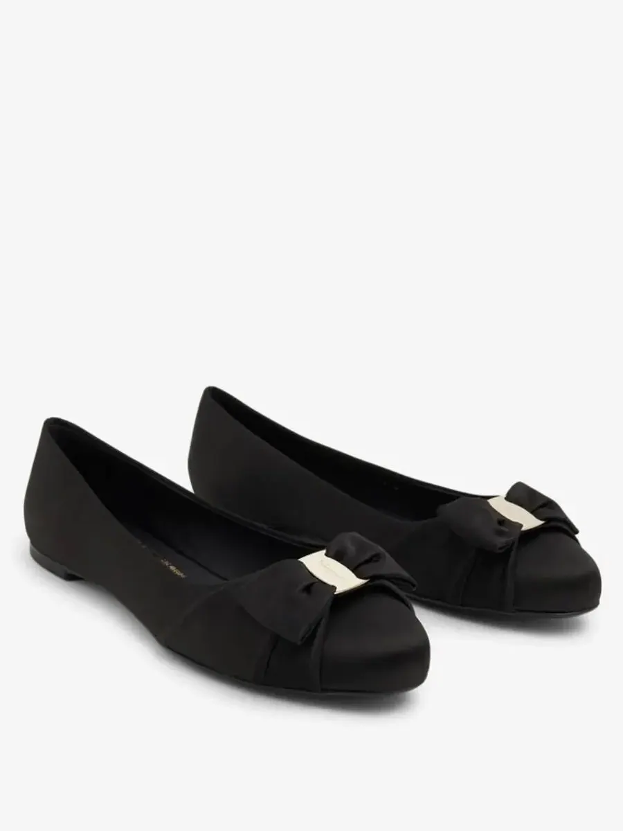 Балетки Ferragamo с бантом Vara — изображение 2 из 4, черный