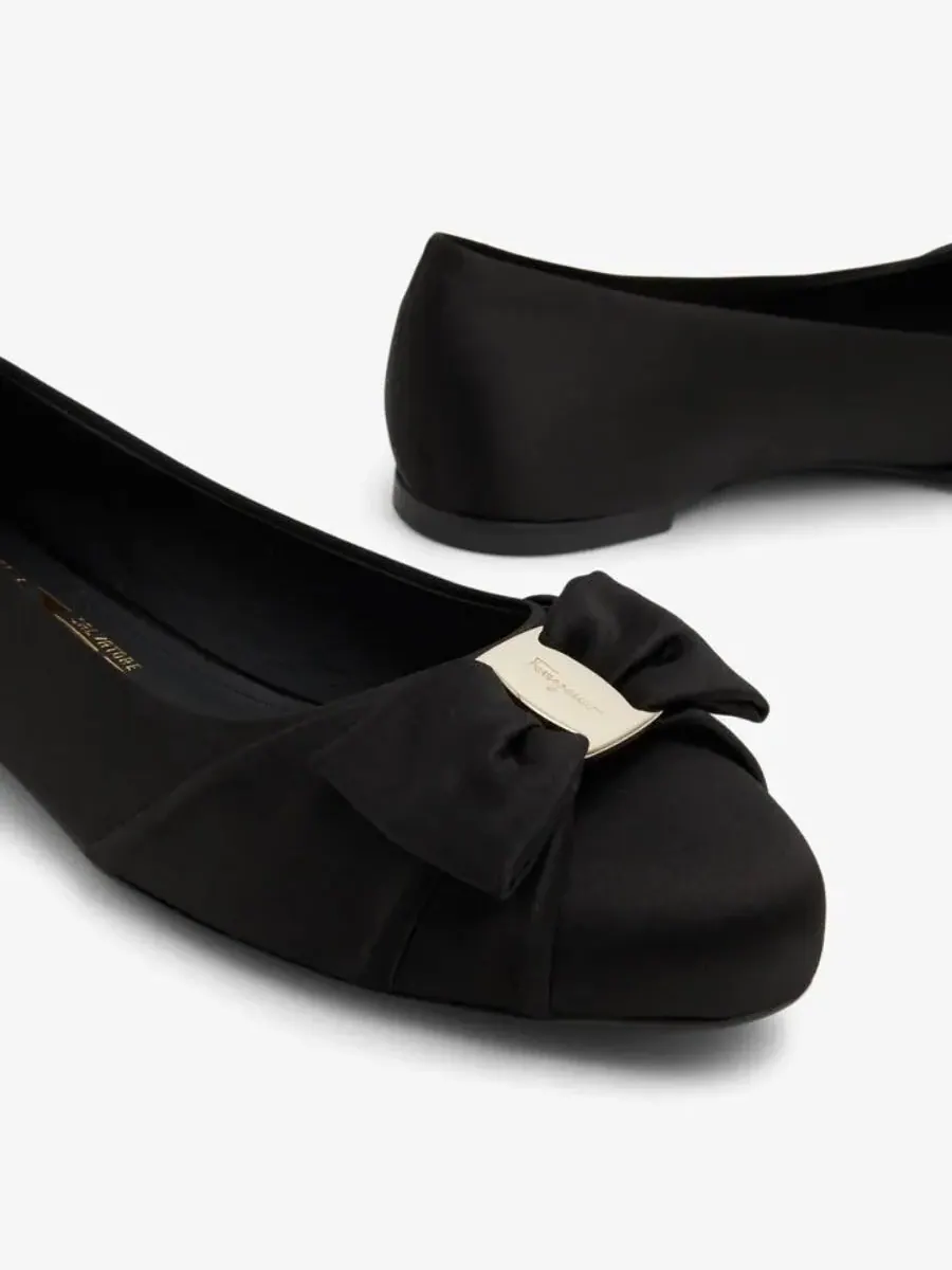 Балетки Ferragamo с бантом Vara — изображение 4 из 4, черный