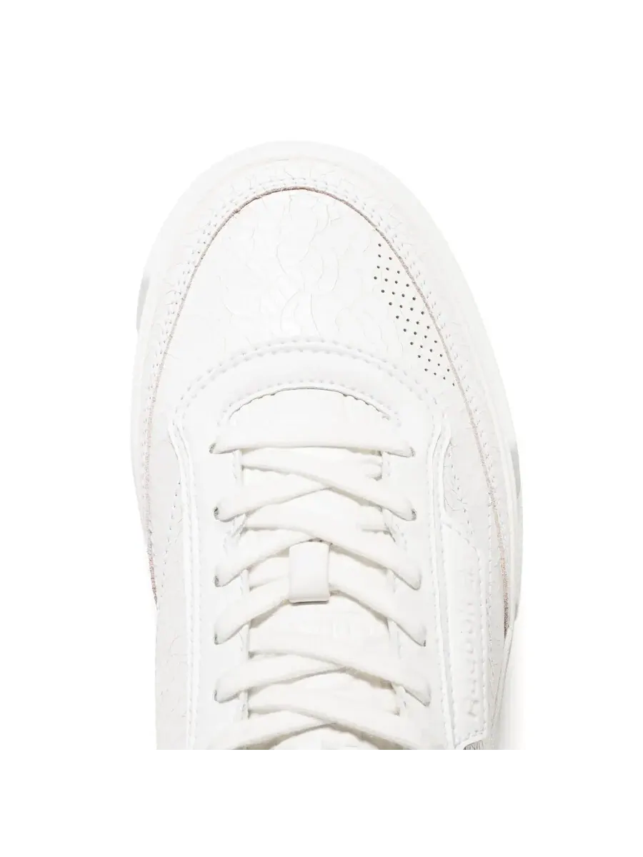 Кроссовки Reebok Club C LTD с треснувшей кожей низкие — изображение 3 из 4, белый