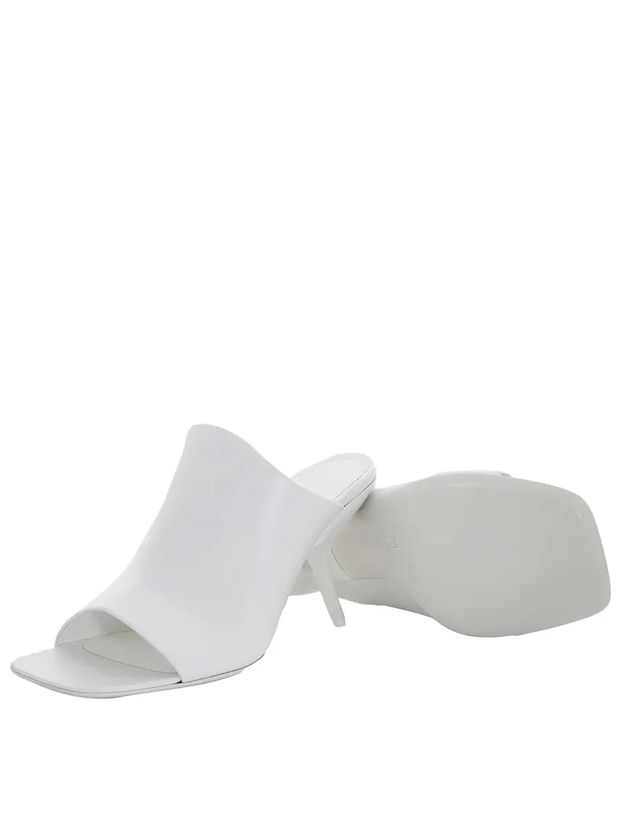 Босоножки Ferragamo White Nappa с открытым носком — изображение 2 из 4, белый