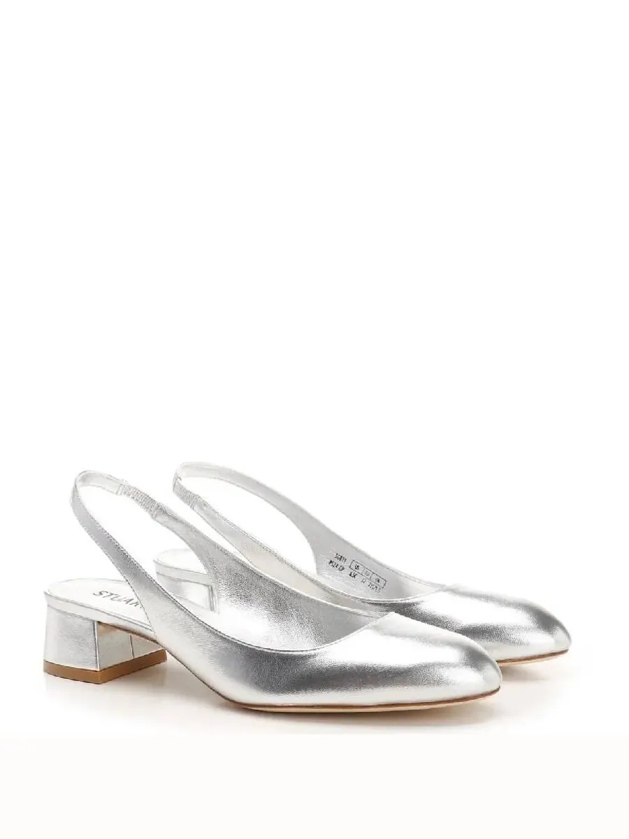 Туфли-лодочки Stuart Weitzman Vivienne 35 с ремешком на пятке — изображение 2 из 4, серебряный