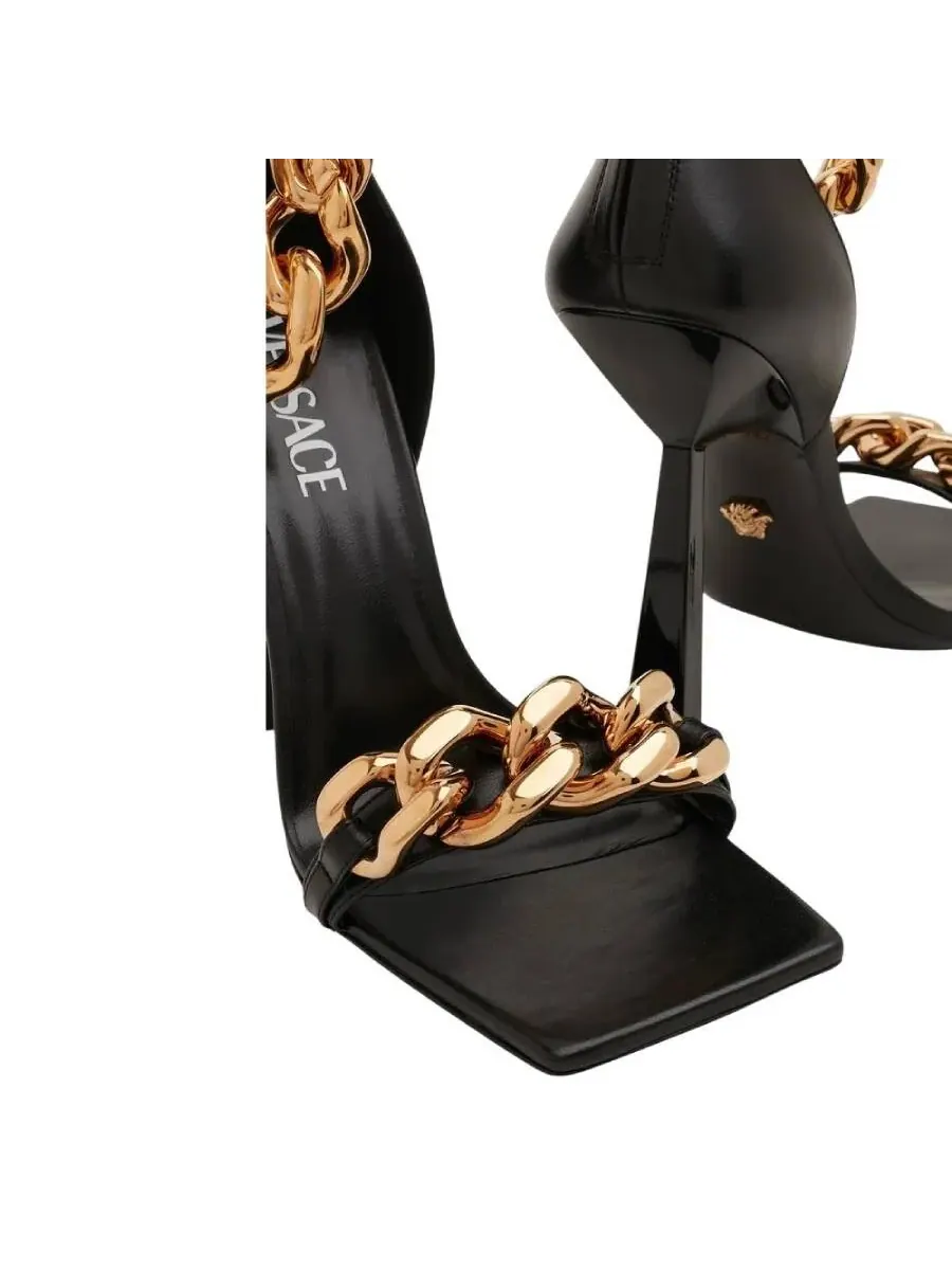 Сандалии на цепочке Versace La Medusa Aevitas — изображение 3 из 3, черный/золотистый