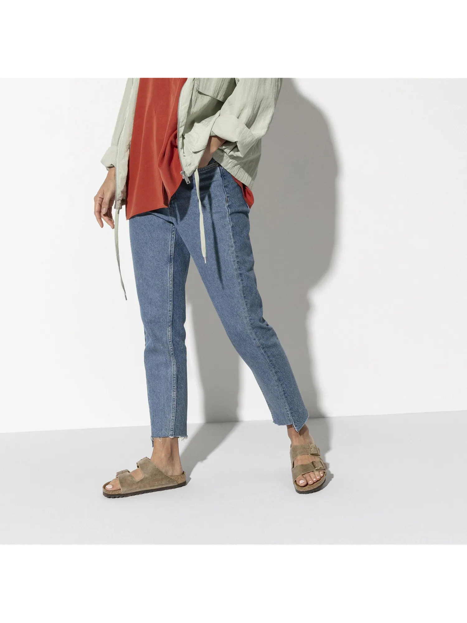 Сандалии Birkenstock Arizona Soft Footbed Natural Leather Oiled узкие — изображение 3 из 9, коричневый