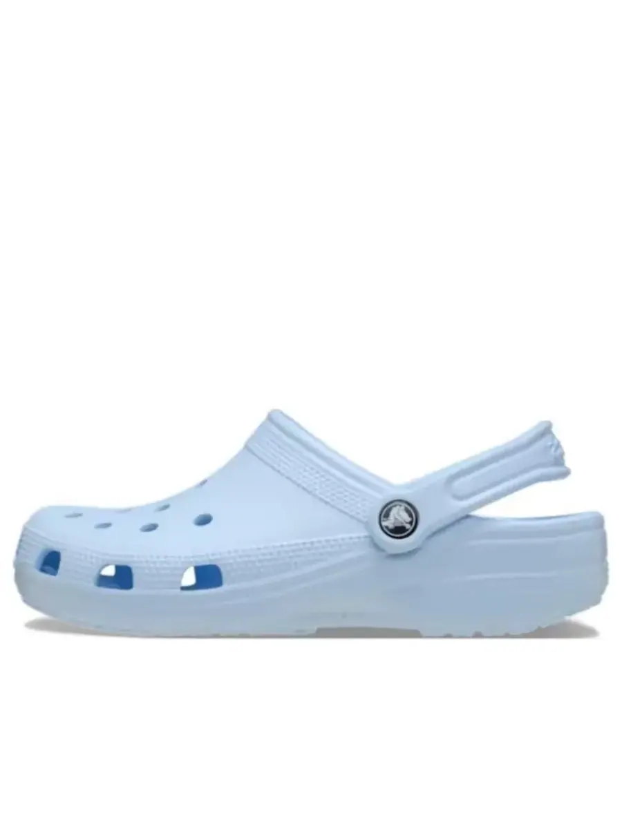 Сандалии Crocs Classic Clog 'Light Blue' — изображение 1 из 5, синий