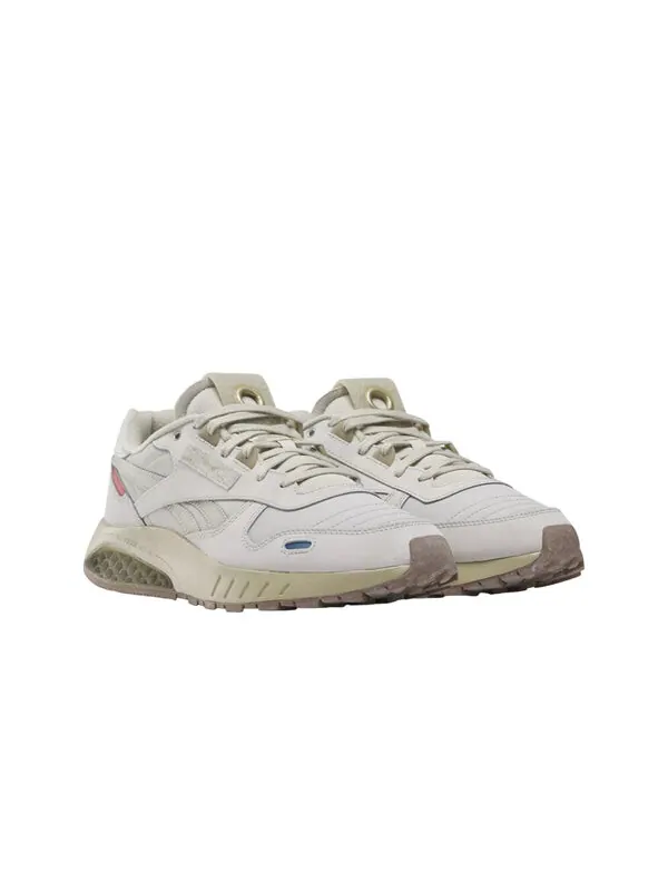 Кроссовки x nasa classic leather hexalite 'grey red' Reebok — изображение 2 из 4, серый/красный