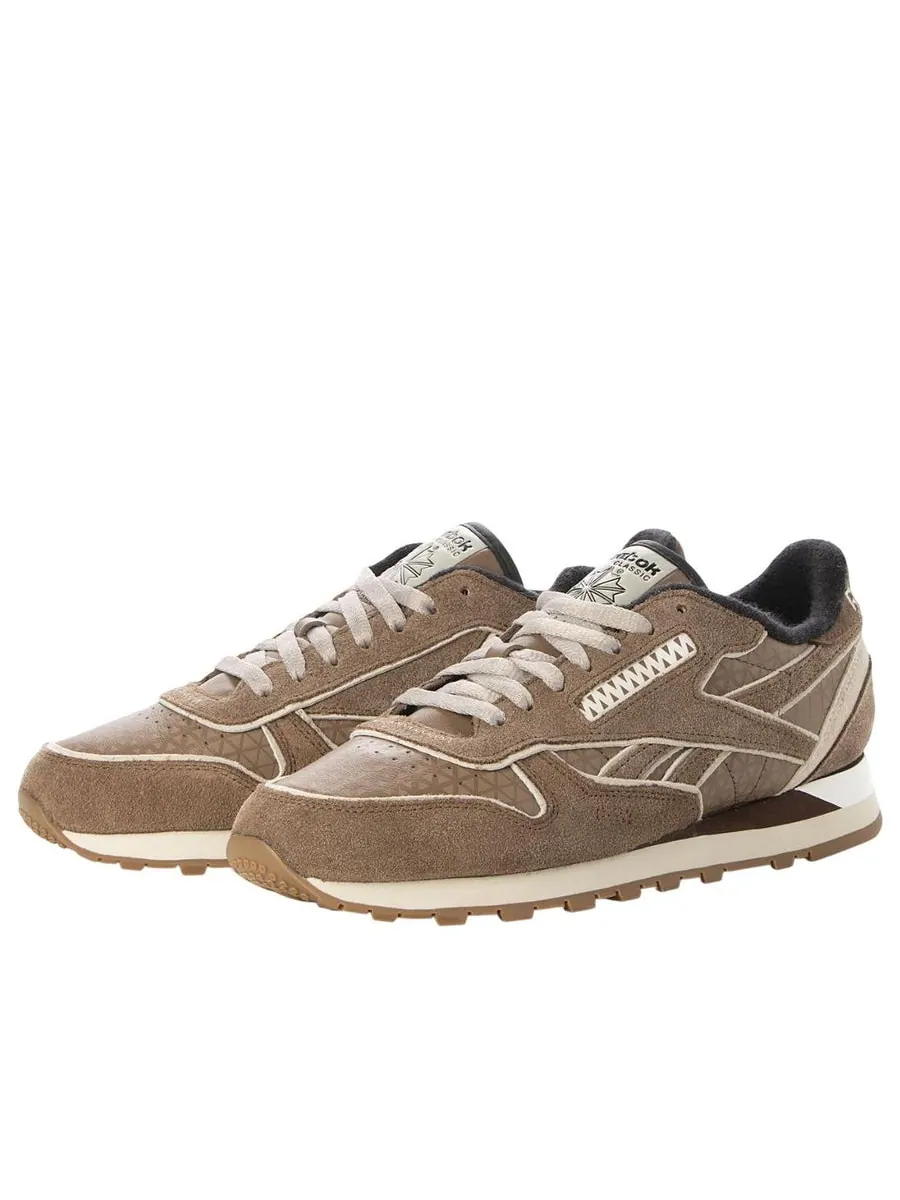 Кроссовки Reebok x White Mountaineering Classic Leather 'Brown' — изображение 3 из 6, коричневый