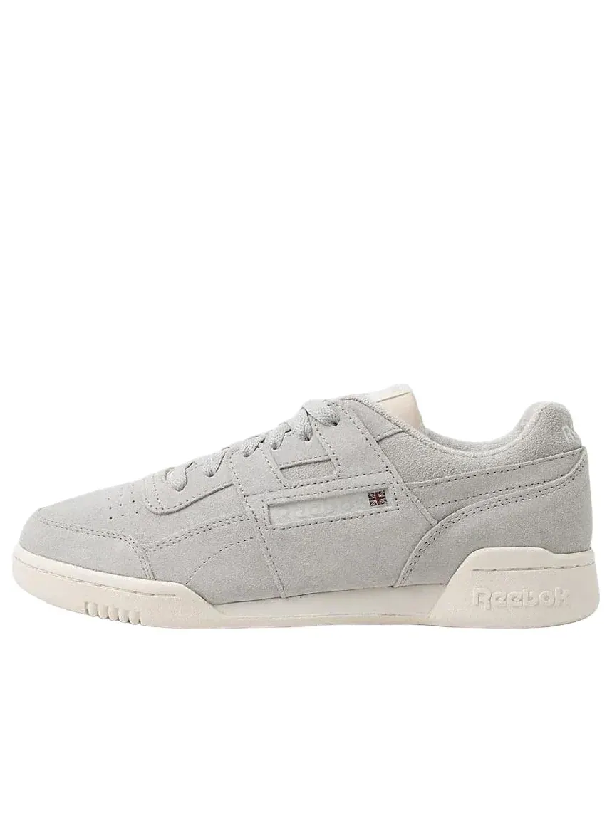 Кроссовки Reebok Workout Plus 'Grey Chalk Chalk' 100256256 — изображение 1 из 5, серый