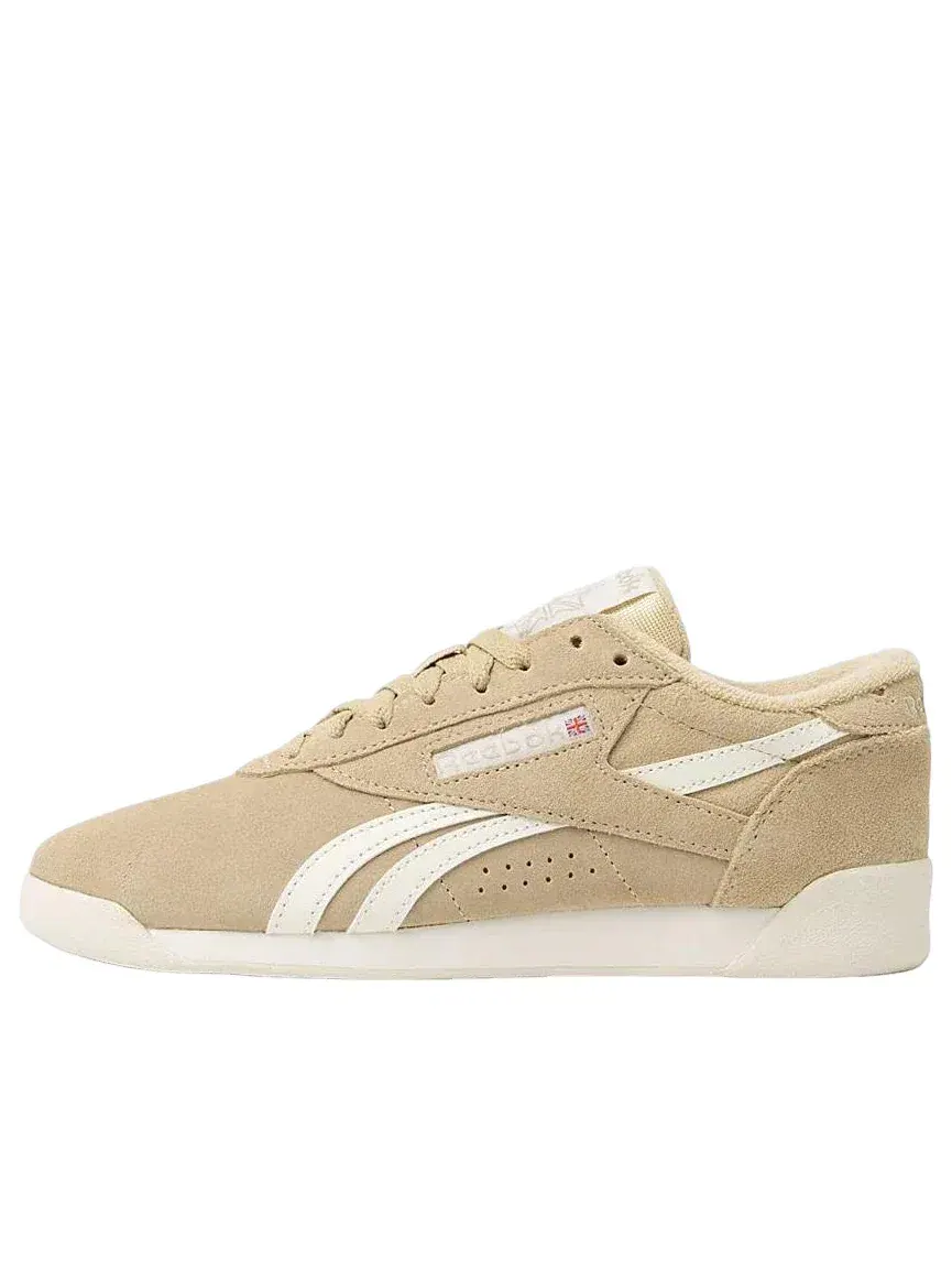 Кроссовки Reebok Freestyle Lo 'Simple Beige Chalk Chalk' 100262278 — изображение 1 из 5, бежевый