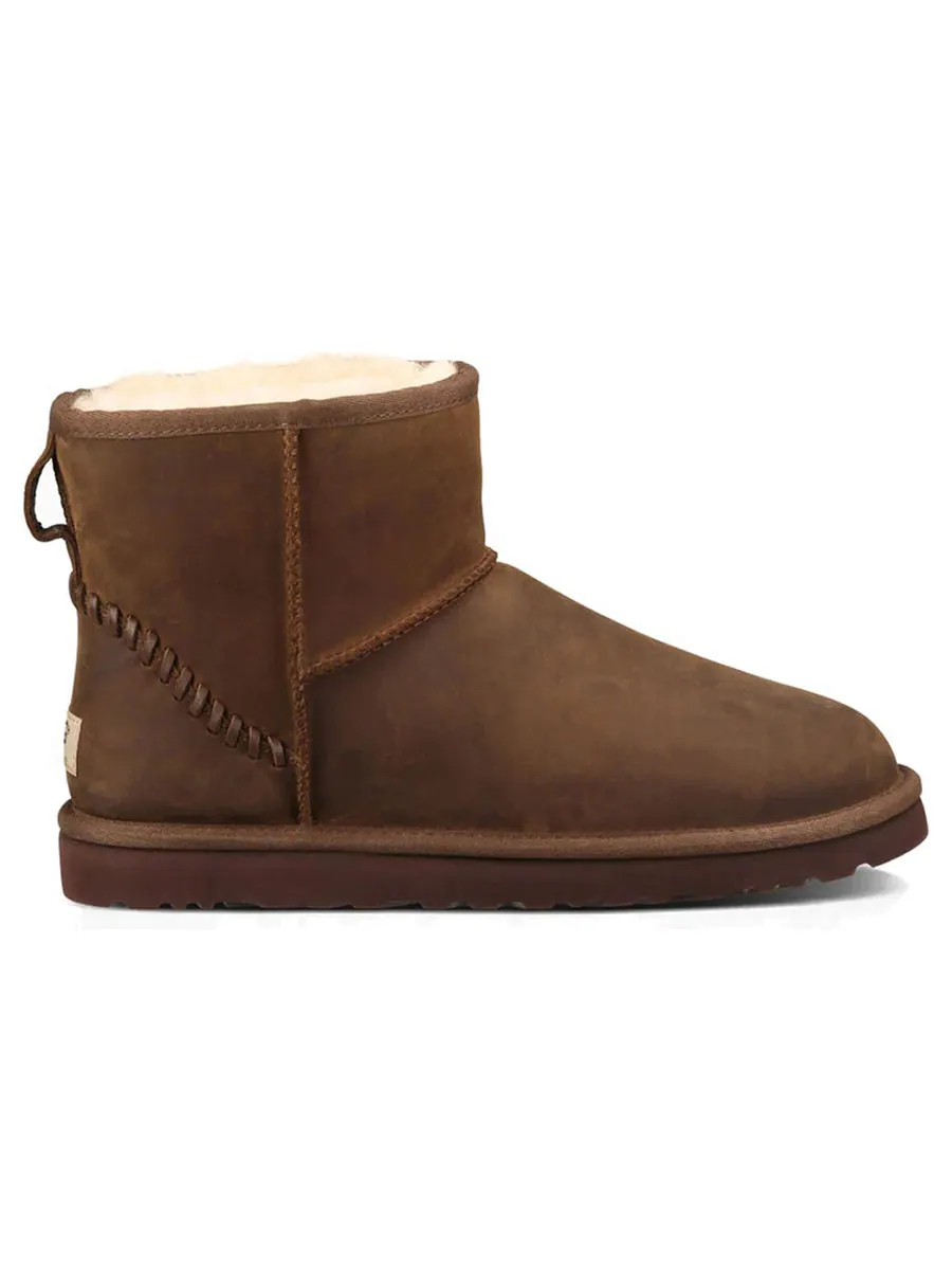 Мужские угги UGG Classic Mini замшевые с декоративной пяткой — изображение 3 из 7, коричневый