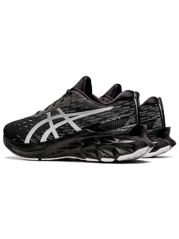 Кроссовки новабласт 2 Asics — изображение 4 из 4, черный/белый