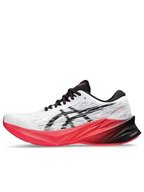 Кроссовки novablast 3 Asics — изображение 1 из 4, белый/черный/красный