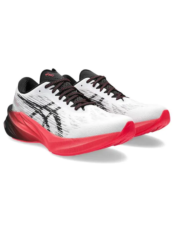 Кроссовки novablast 3 Asics — изображение 3 из 4, белый/черный/красный