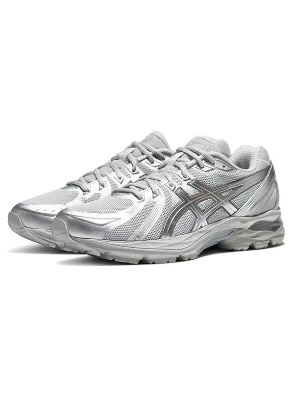 Кроссовки Asics Gel-Flux 4 — изображение 2 из 4, светлый серый