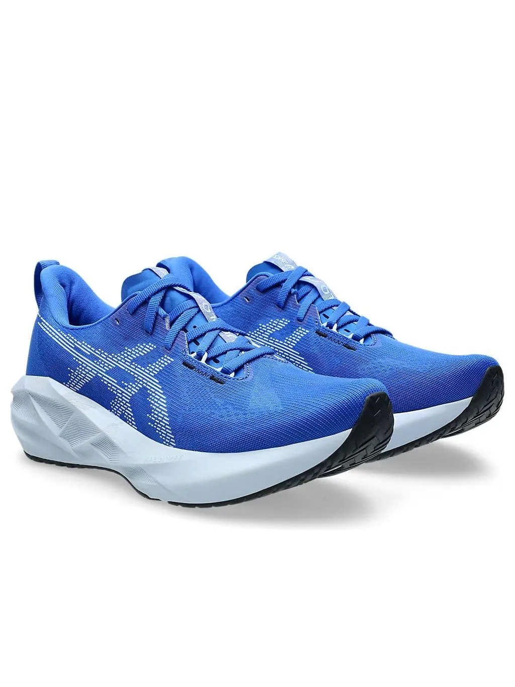 Кроссовки ASICS Novablast 5 'Illusion Blue Light Blue' — изображение 2 из 6, синий