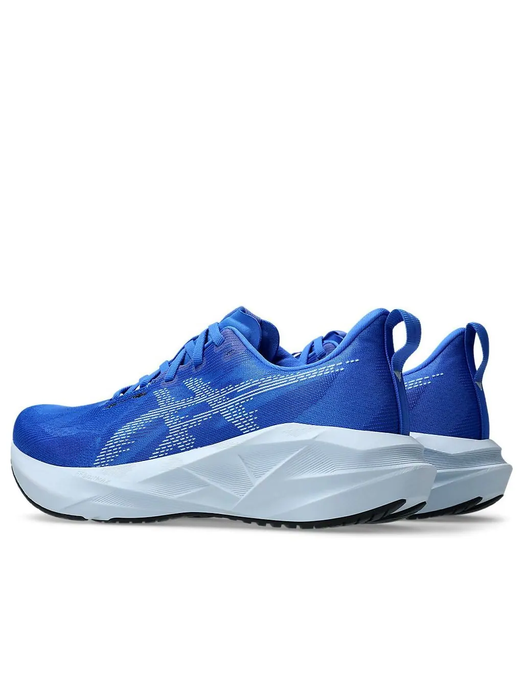 Кроссовки ASICS Novablast 5 'Illusion Blue Light Blue' — изображение 3 из 6, синий