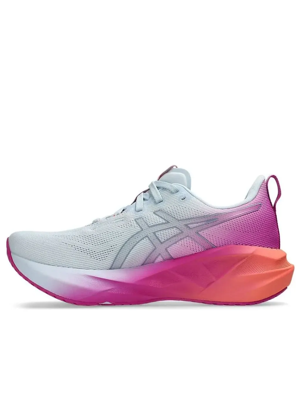 Кроссовки (WMNS) ASICS Novablast 5 'Sky Digital Sakura' — изображение 1 из 6, мульти