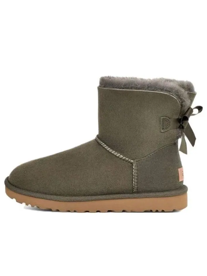 Кроссовки (WMNS) UGG Mini Bailey Bow II 'Forest Night' — изображение 1 из 4, оливковый зеленый