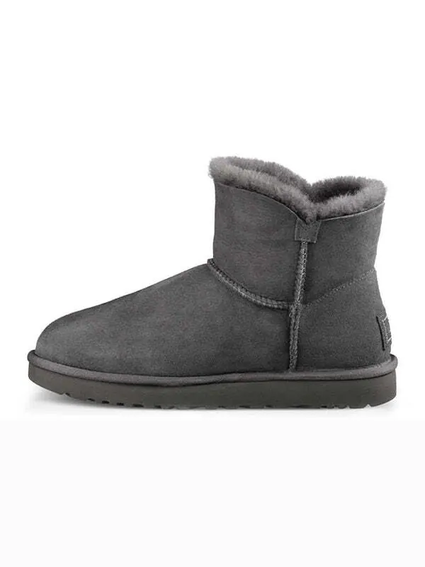 Ботинки зимние UGG Bailey Button с флисовой подкладкой — изображение 2 из 4, серый