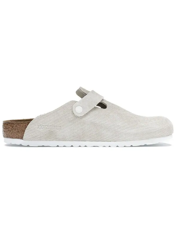 Тапочки x stssy boston suede embossed 'bone' Birkenstock — изображение 2 из 4, бежевый