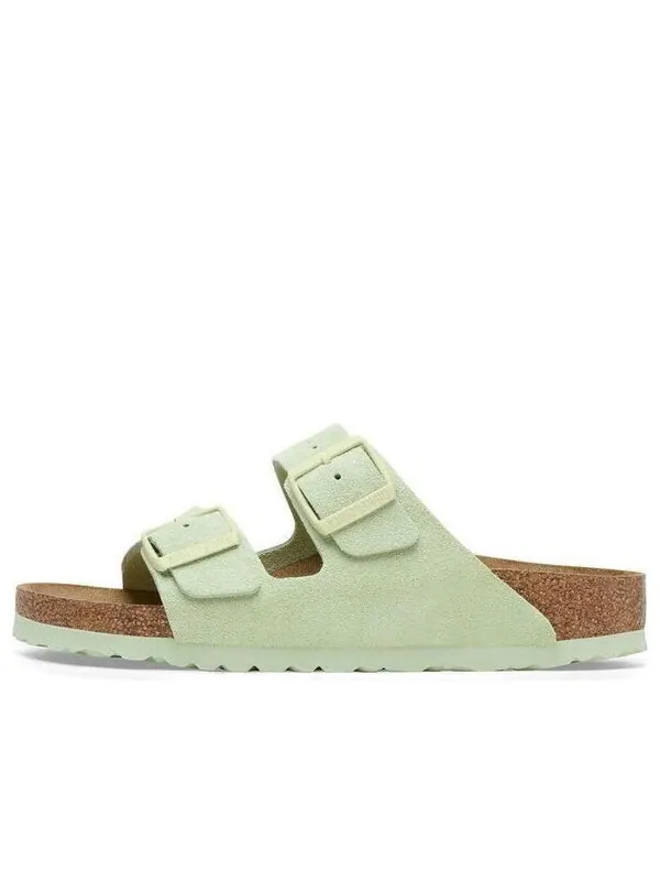 Тапочки arizona big buckle nubuk leather 'green' Birkenstock — изображение 1 из 4, зеленый