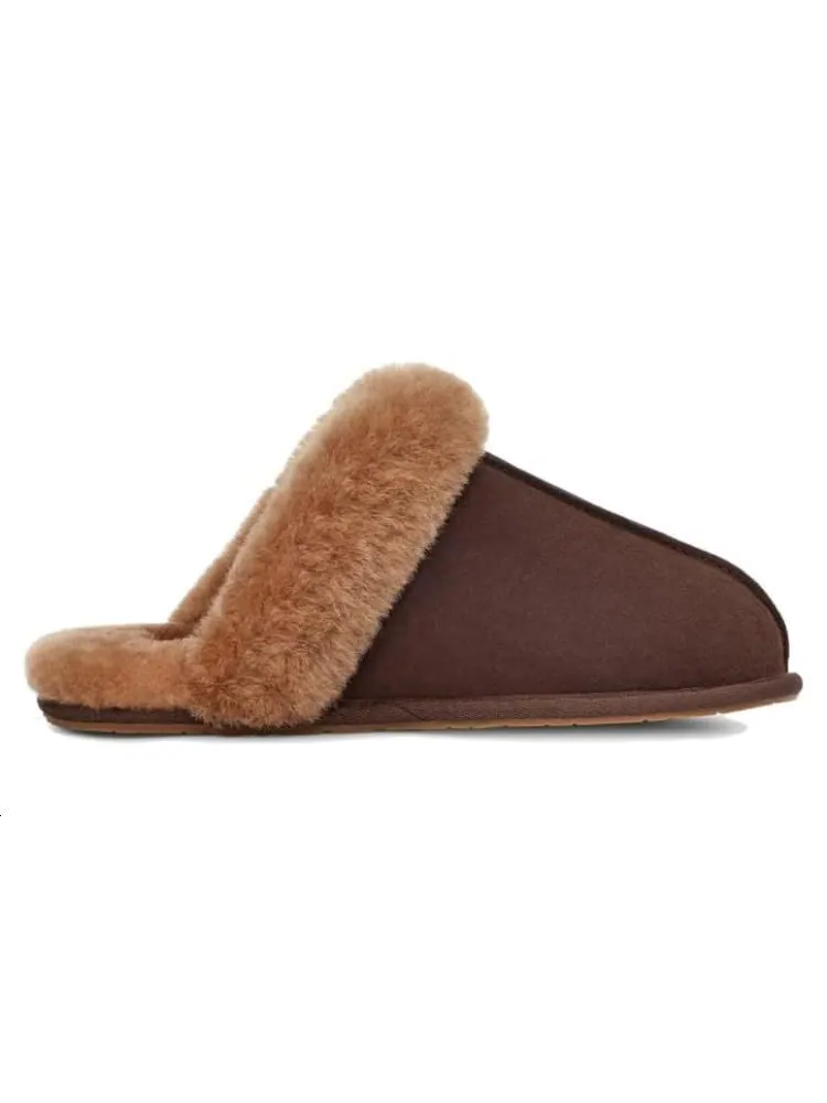 Кроссовки (WMNS) UGG Scuffette II Slipper 'Burnt Cedar' — изображение 2 из 6, коричневый