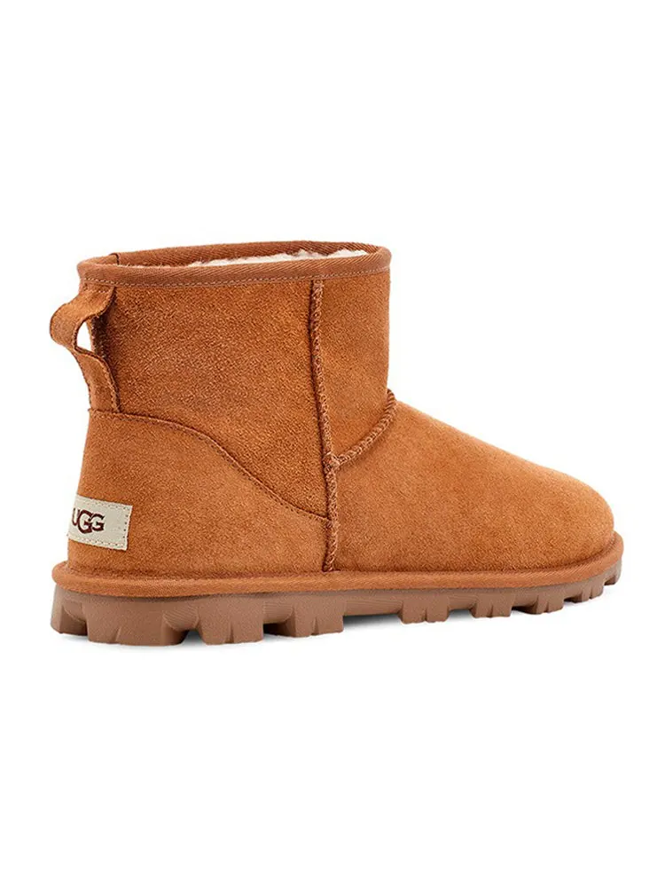Ботинки зимние UGG WMNS Essential Mini Classic — изображение 5 из 8, коричневый