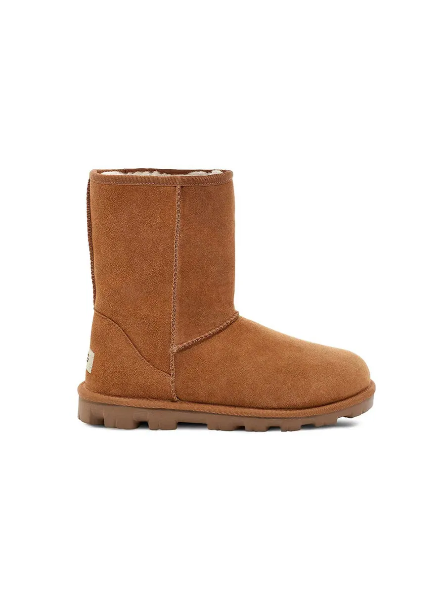 Ботинки зимние высокие UGG WMNS Essential Short II — изображение 3 из 7, коричневый