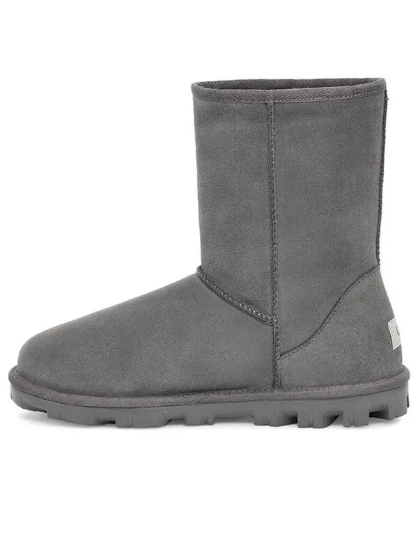 Ботинки зимние UGG Essential Short II — изображение 1 из 4, серый