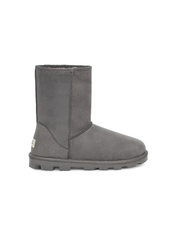 Ботинки зимние UGG Essential Short II — изображение 3 из 4, серый