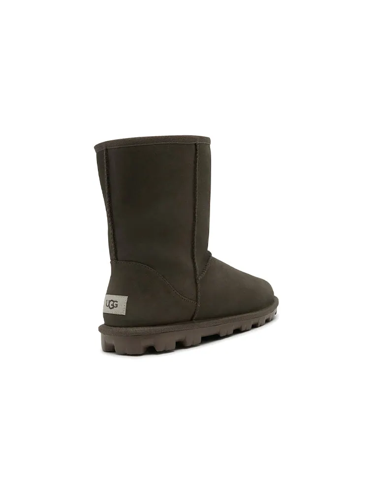 Ботинки зимние UGG WMNS Essential Short II — изображение 6 из 7, коричневый