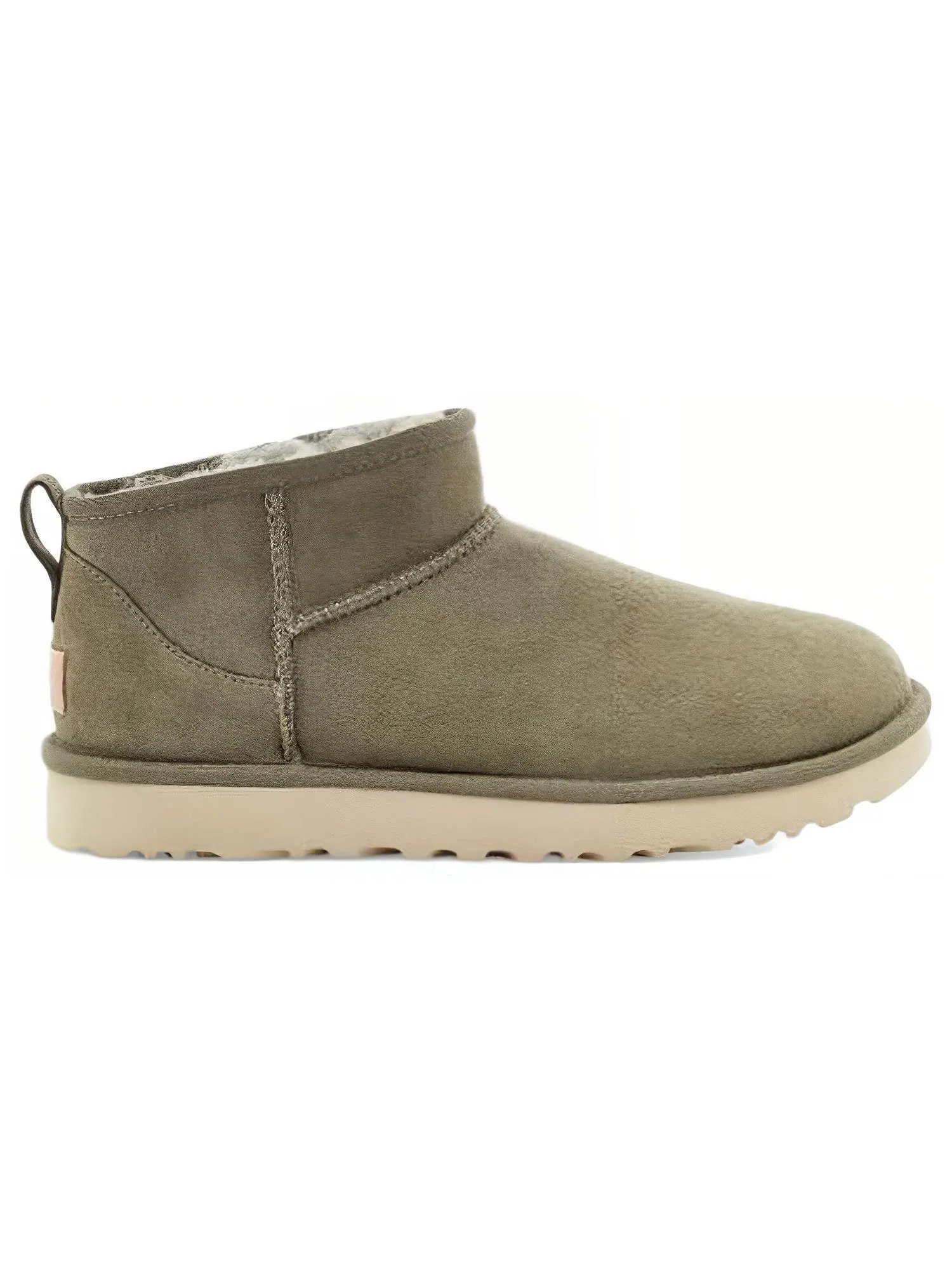 Ботинки короткие женские UGG Classic Ultra Mini — изображение 1 из 5, оливковый