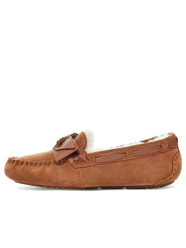 Шлепанцы (WMNS) UGG Dakota Leather Bow Brown — изображение 1 из 6, коричневый