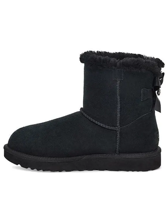 Ботинки зимние UGG WMNS Mini Bailey Brooch — изображение 1 из 6, черный