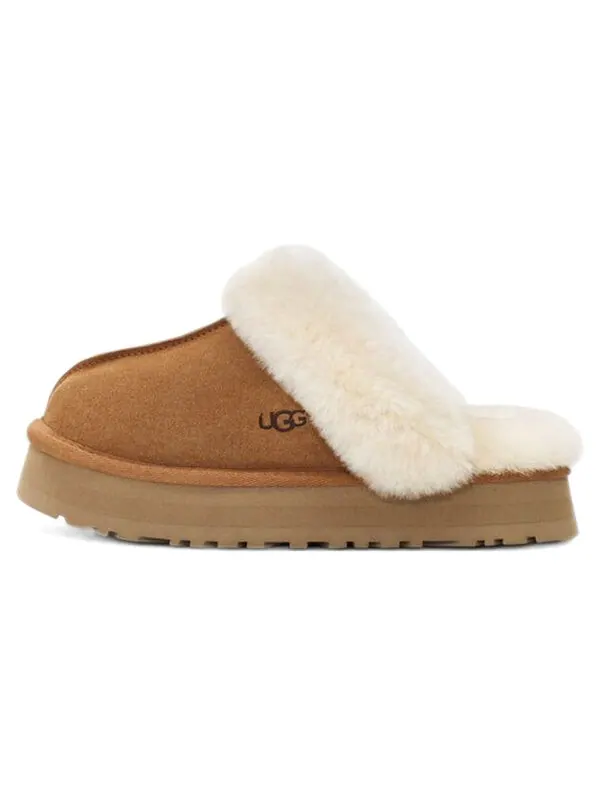 Сандалии (WMNS) UGG Disquette Slippers 'Chestnut' — изображение 2 из 4, коричневый