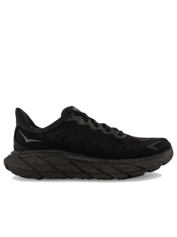 Кроссовки arahi 6 2e wide 'black' Hoka One One — изображение 2 из 4, черный/черный