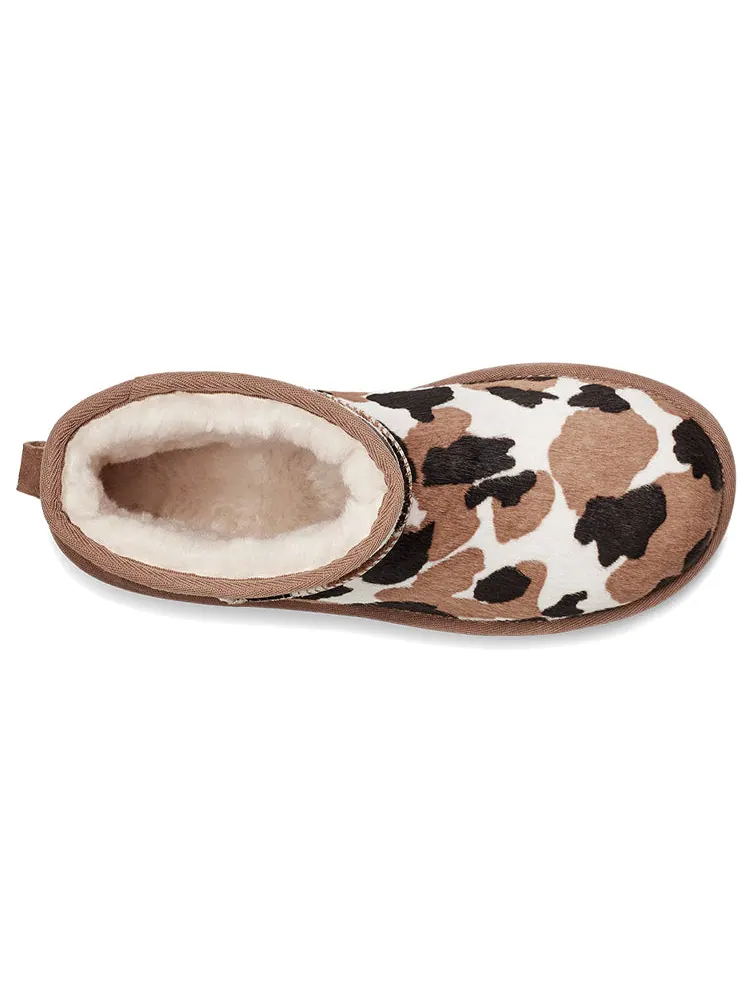 Ботинки зимние UGG WMNS Classic Mini Cow Print — изображение 5 из 7, белый/коричневый/черный