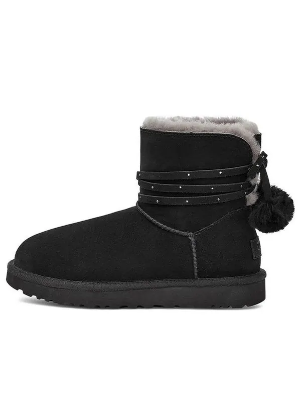 Ботинки зимние UGG с бантом-помпоном — изображение 1 из 4, черный