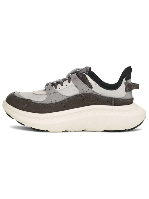 Кроссовки ca805 v2 nubuck 'charcoal black' Ugg — изображение 2 из 4, темно-серый/черный