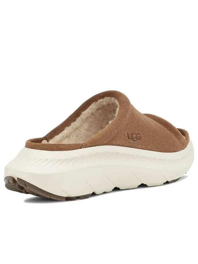 UGG CA805 V2 Slide 'Chestnut' — изображение 4 из 6, орех