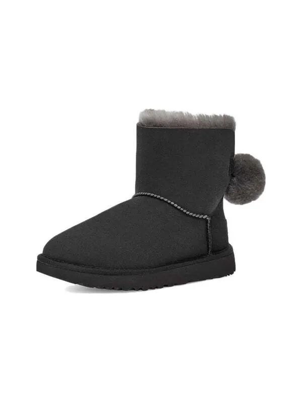 Ботинки зимние UGG с пушистым бантом — изображение 3 из 4, черный