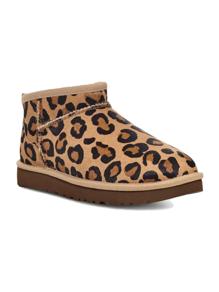 (WMNS) Классические ультраминиатюрные сапоги UGG в леопардовый принт, модель — изображение 4 из 7