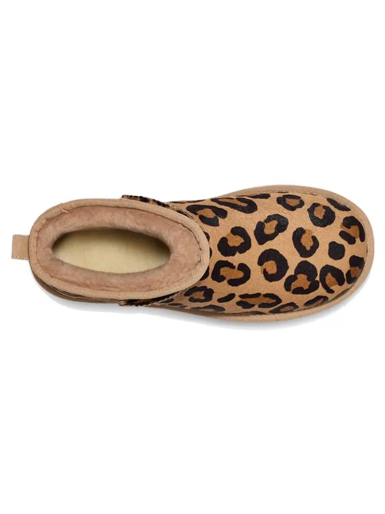 (WMNS) Классические ультраминиатюрные сапоги UGG в леопардовый принт, модель — изображение 6 из 7