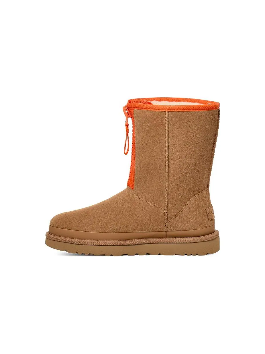 (WMNS) Классические короткие ботинки UGG с застежкой-молнией и логотипом — изображение 2 из 4, орех