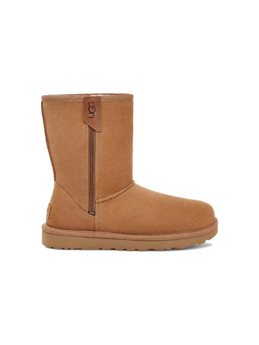 Угги (WMNS) UGG Classic Short Bailey Zip 'Chestnut' — изображение 2 из 4, коричневый