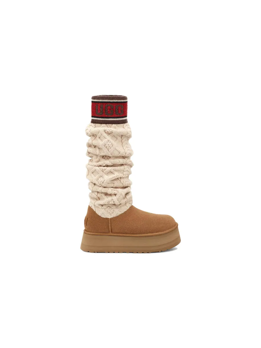 Кроссовки (WMNS) UGG Classic Sweater Letter Tall 'Chestnut' — изображение 2 из 4, бежевый