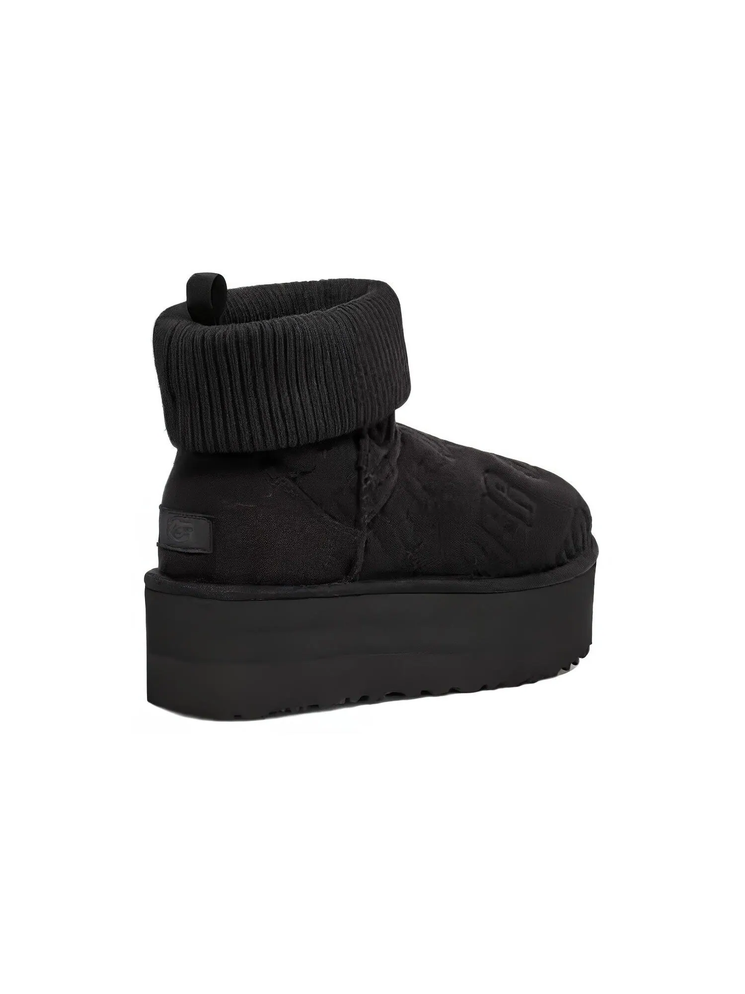 Женские ботинки UGG Classic Mini на платформе — изображение 4 из 4, черный